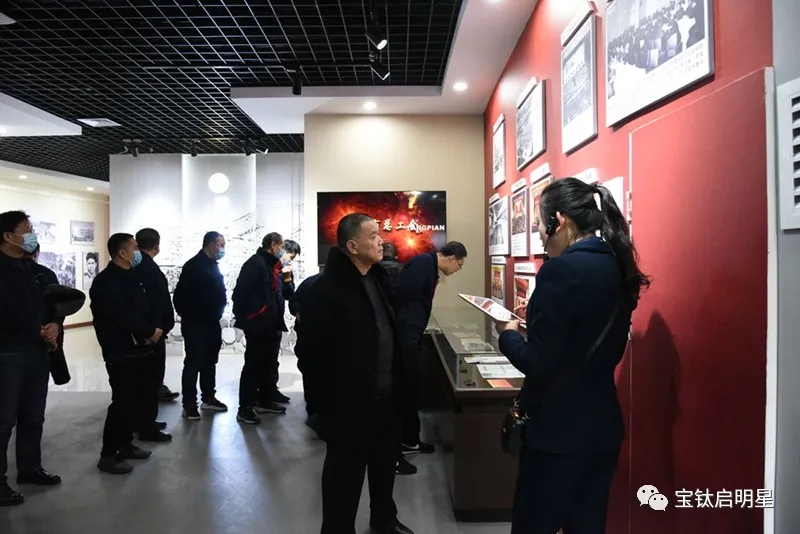 公司工會組織工會干部參觀寶雞工運(yùn)史館