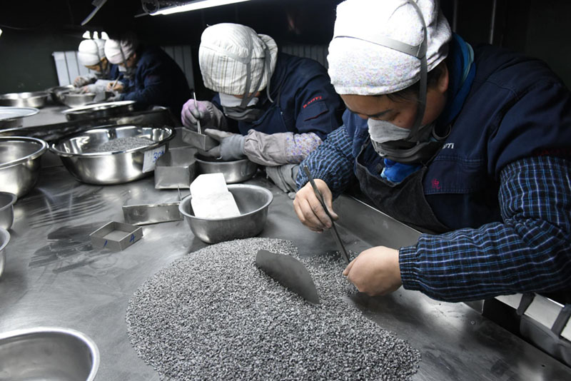 【行業(yè)先進(jìn)】勇于拼搏 敢于創(chuàng)新的優(yōu)秀團(tuán)隊(duì)——記全國有色金屬行業(yè)先進(jìn)集體、寶鈦集團(tuán)特種金屬公司中間合金部